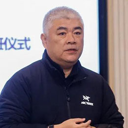 王浴东