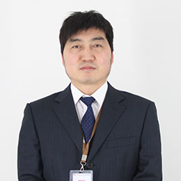 张静中